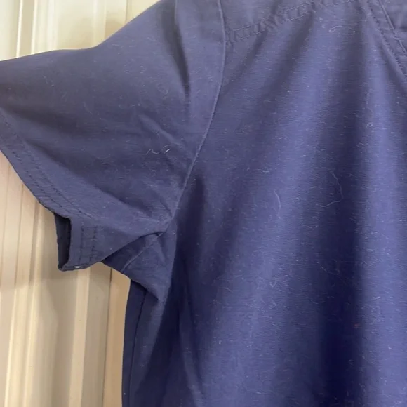 Navy Blue Scrub Top - Picture 4 of 9